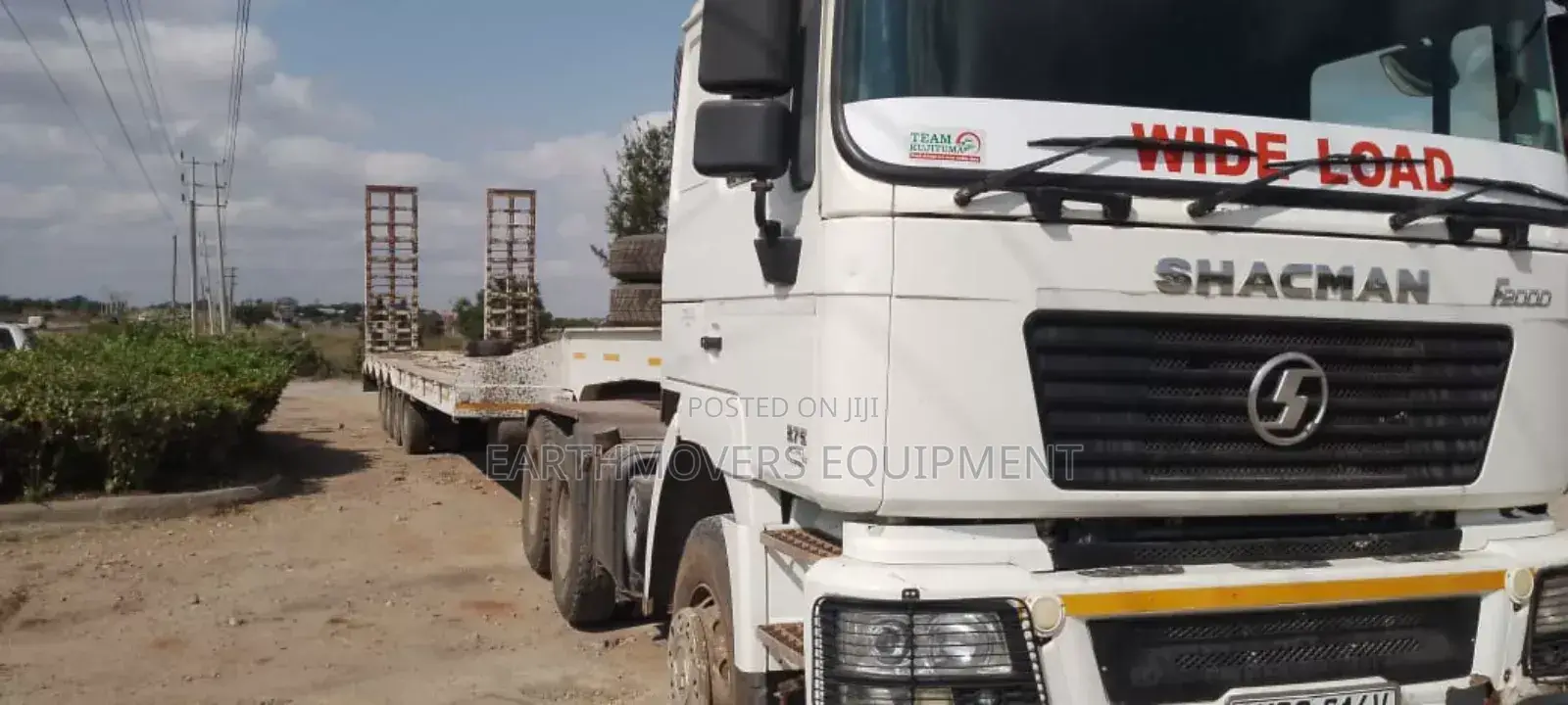 Lowloaders (Earthmovers) for Hire