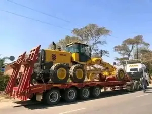 Lowloaders (Earthmovers) for Hire