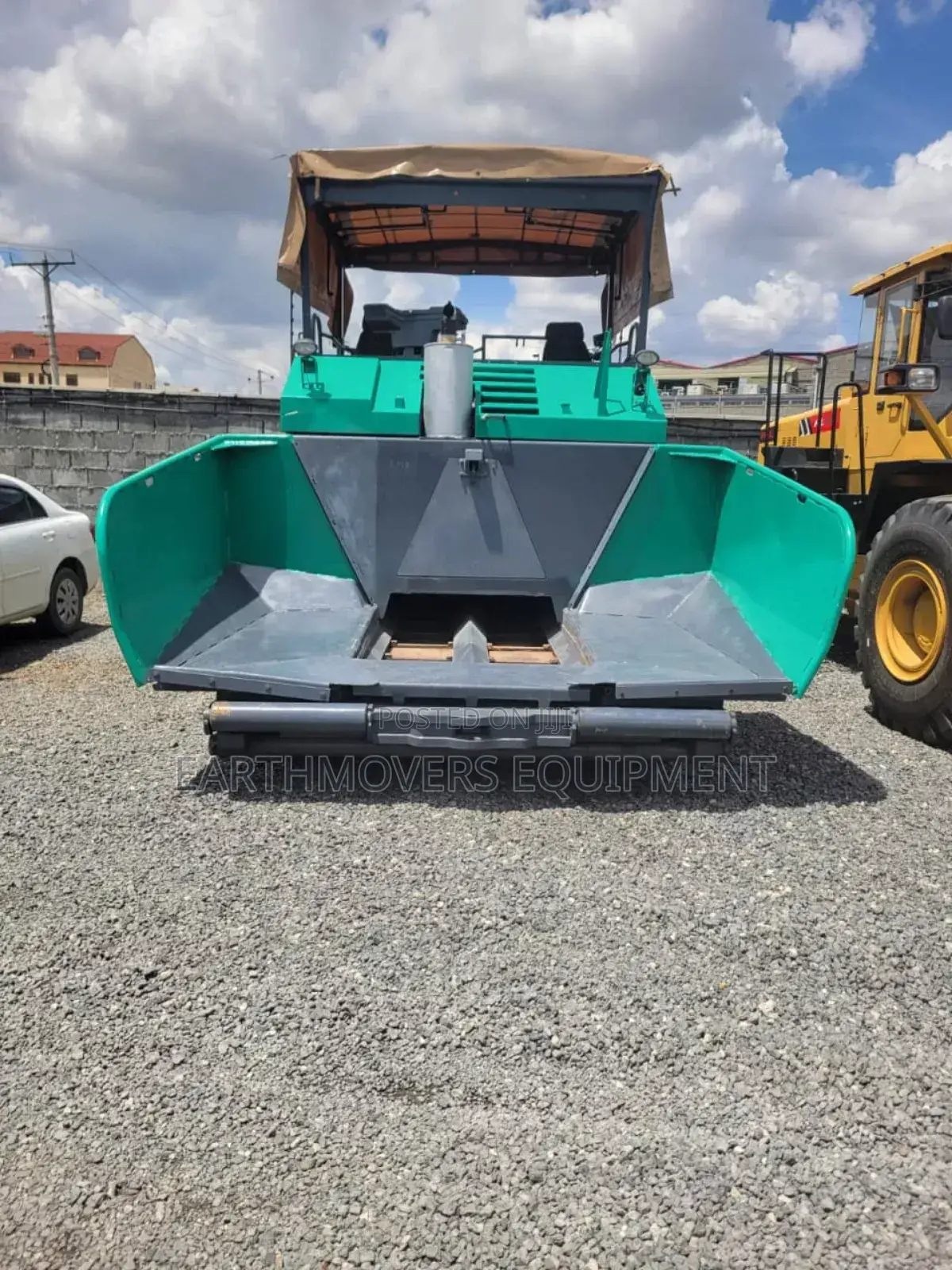 Asphalt Paver (Finisher) for Hire