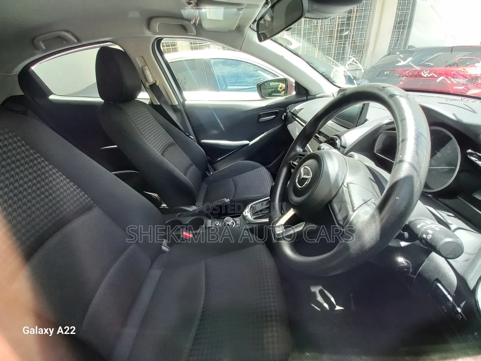 Mazda Demio 2018 Silver