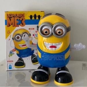 Dancing Minion Battery Operated - main view