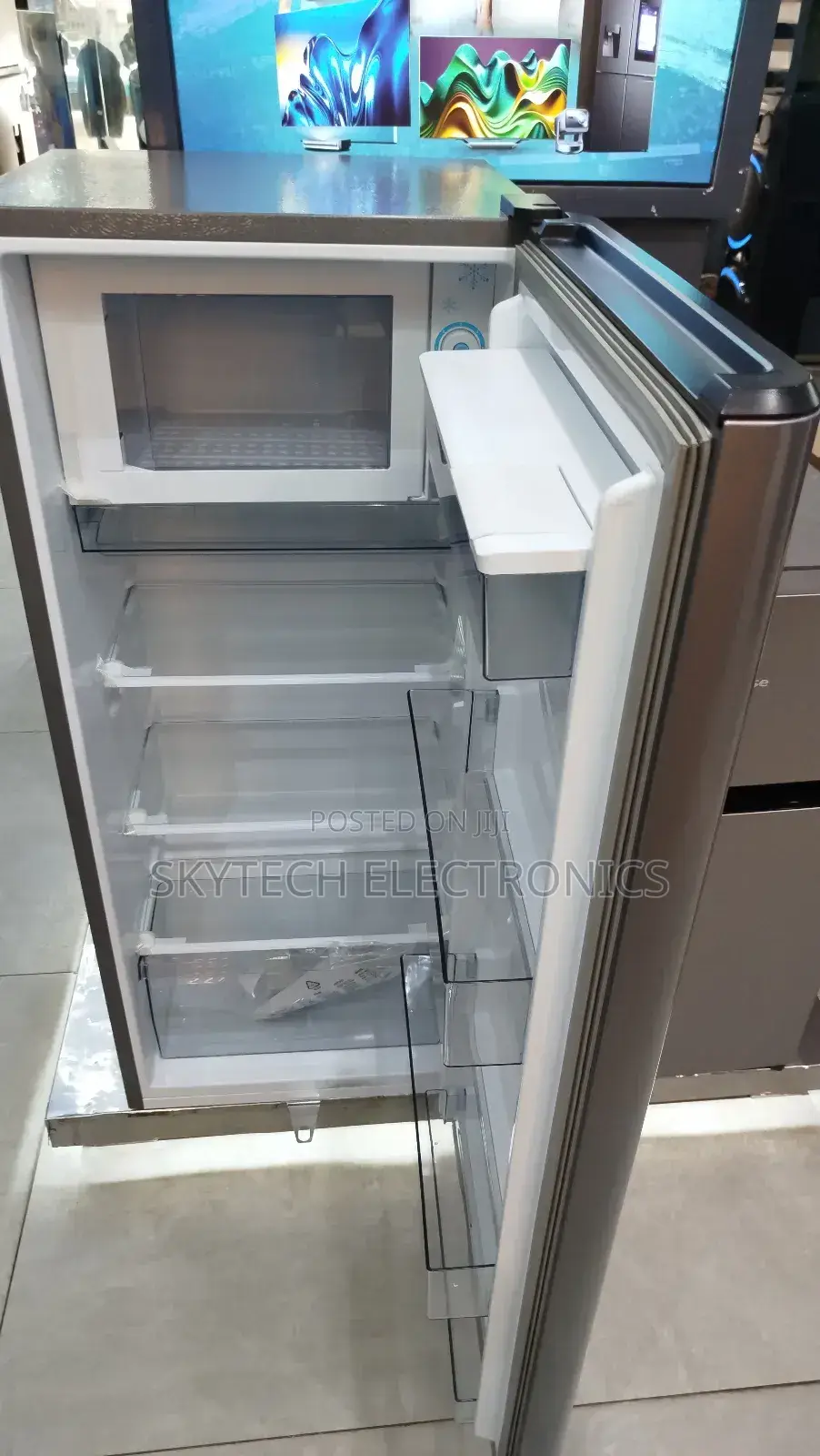 Hisense Fridge 176litres With Water Dispenser