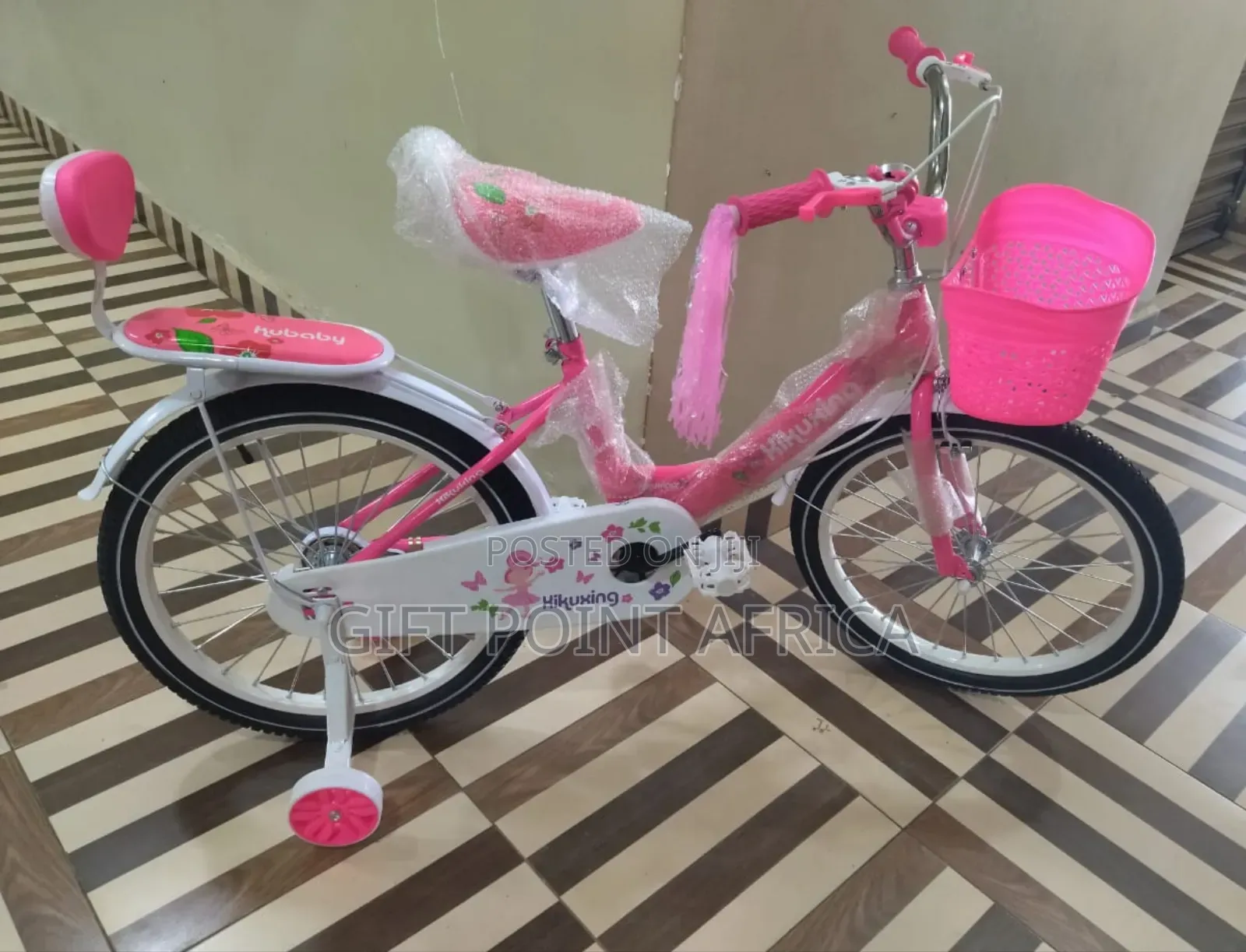 Bike Size 20" With Adjustable Seats And Training Wheels For Kids
