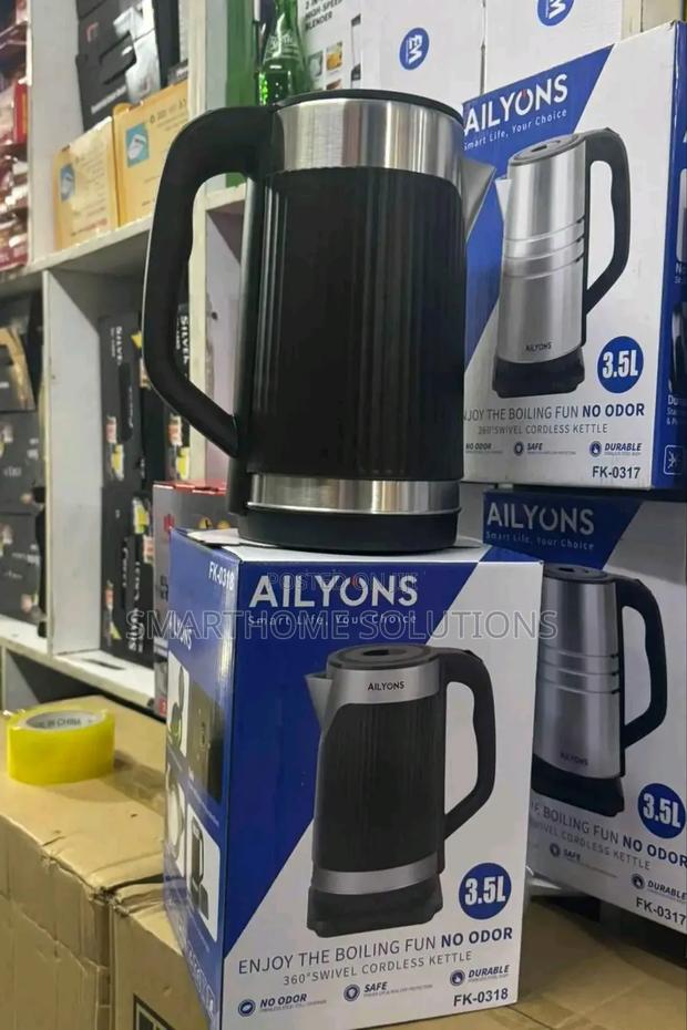Ailyons 3.5 Litres Plastic Kettle