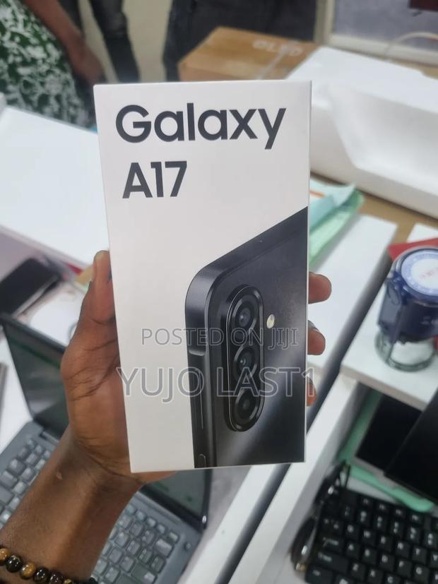 New Samsung Galaxy A17 256 GB Black - thumbnail 4