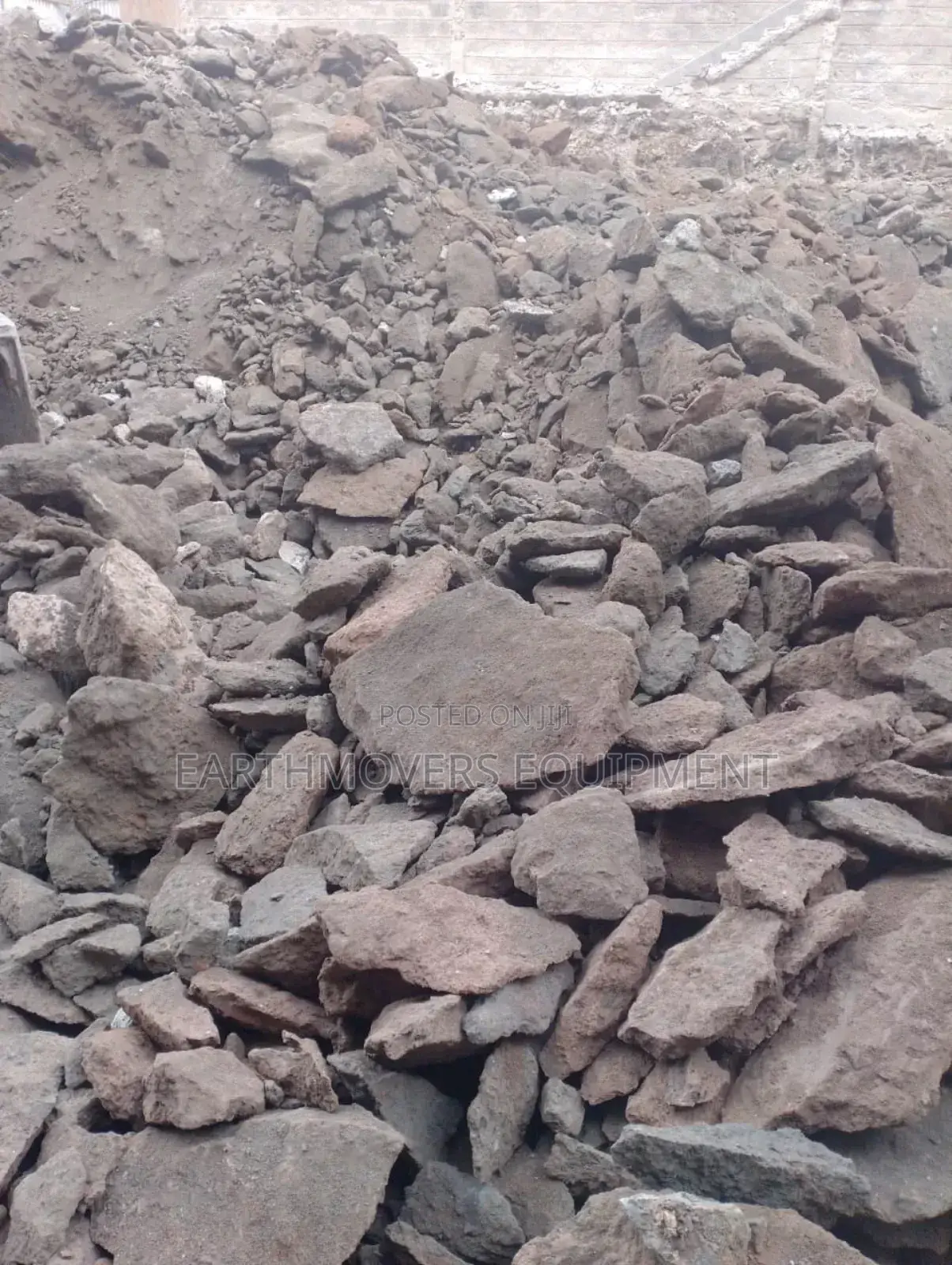Quarry Chips(Mchongo), Debris,Marrum,Red Soil Available