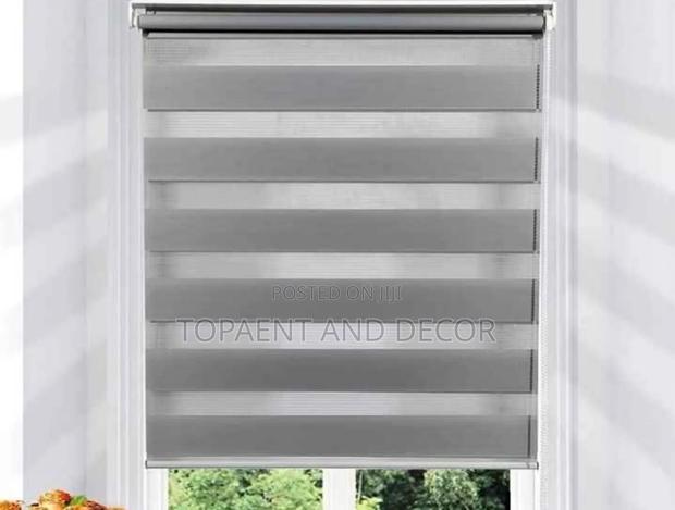 Modern Horizontal Office Blinds With Elegant and Durable Design - main view