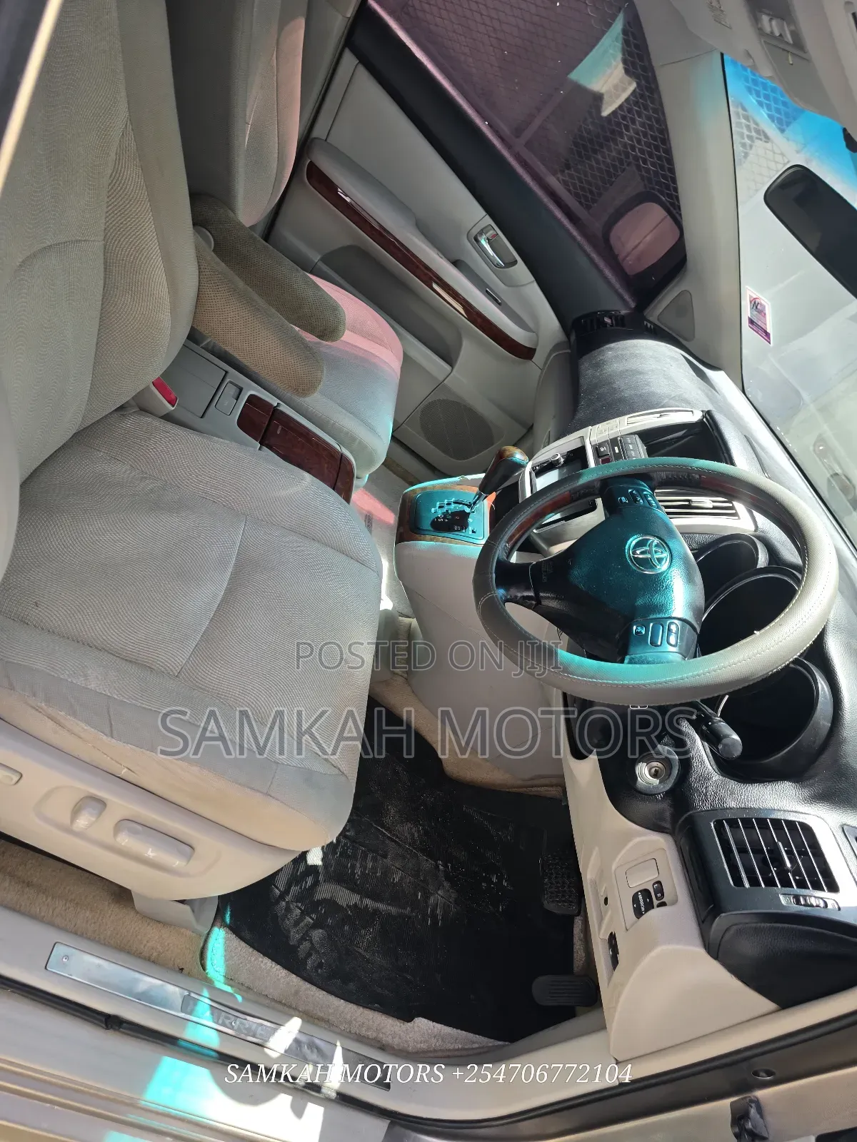 Toyota Harrier 2010 Gray