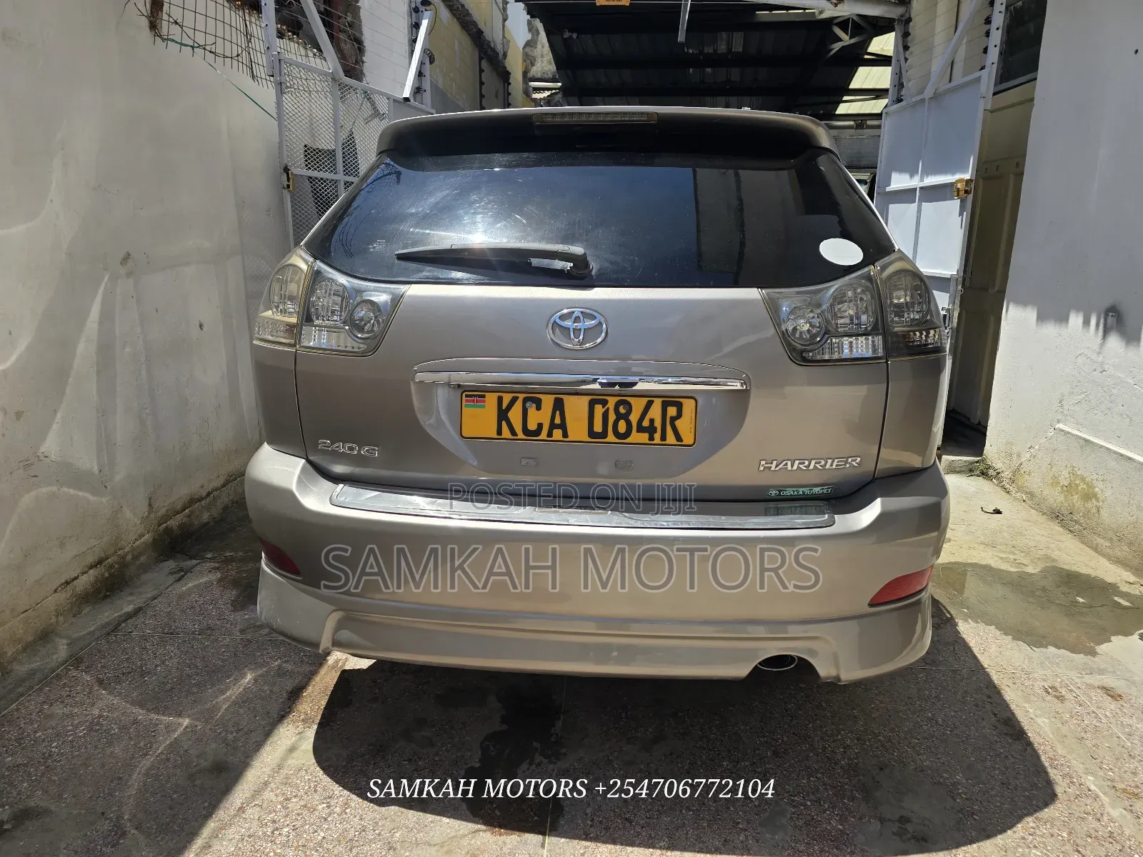 Toyota Harrier 2010 Gray