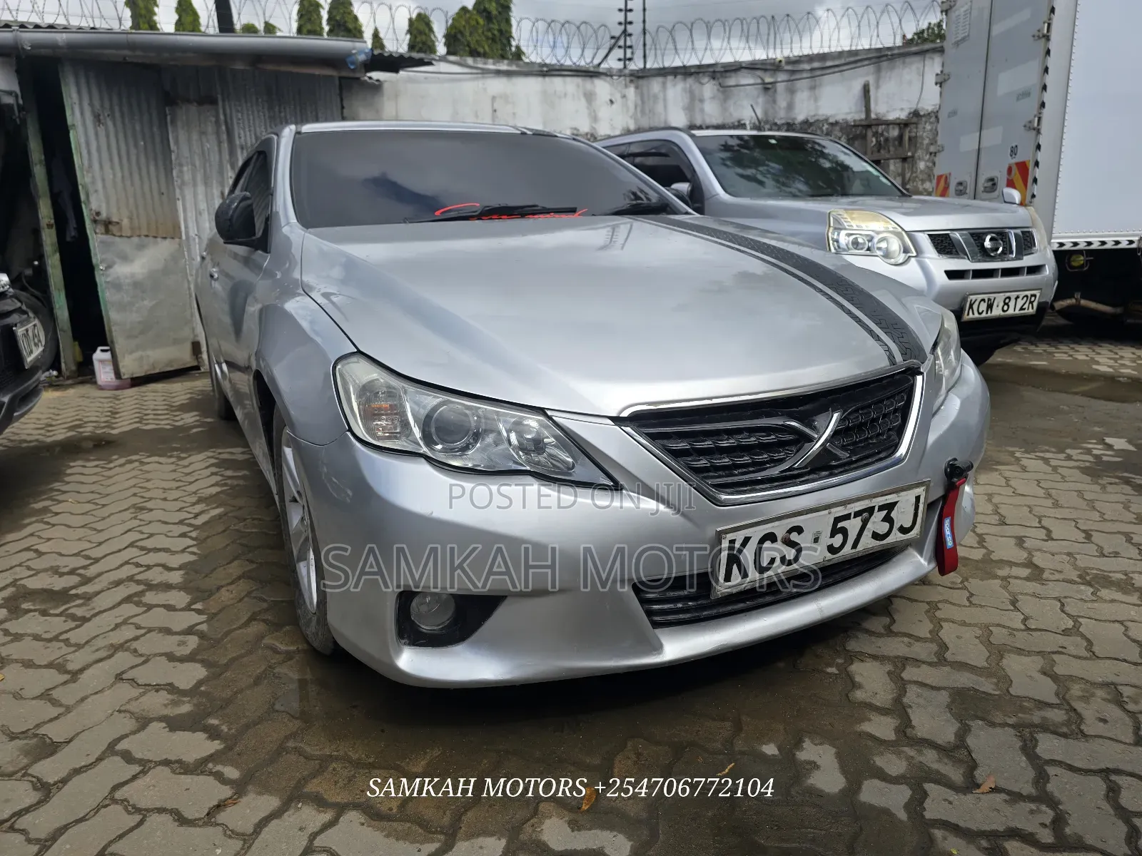Toyota Mark X 2011 Silver