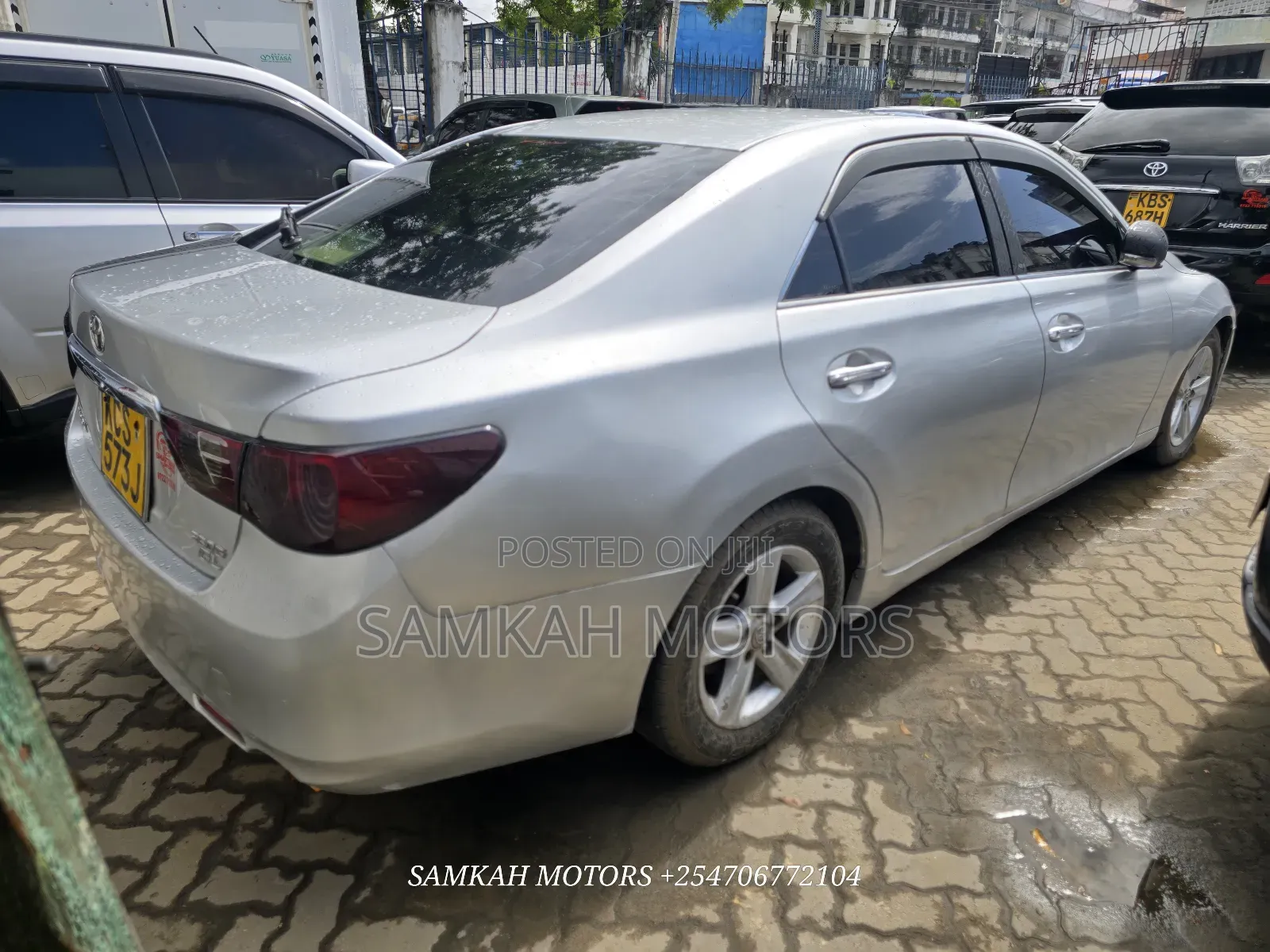 Toyota Mark X 2011 Silver