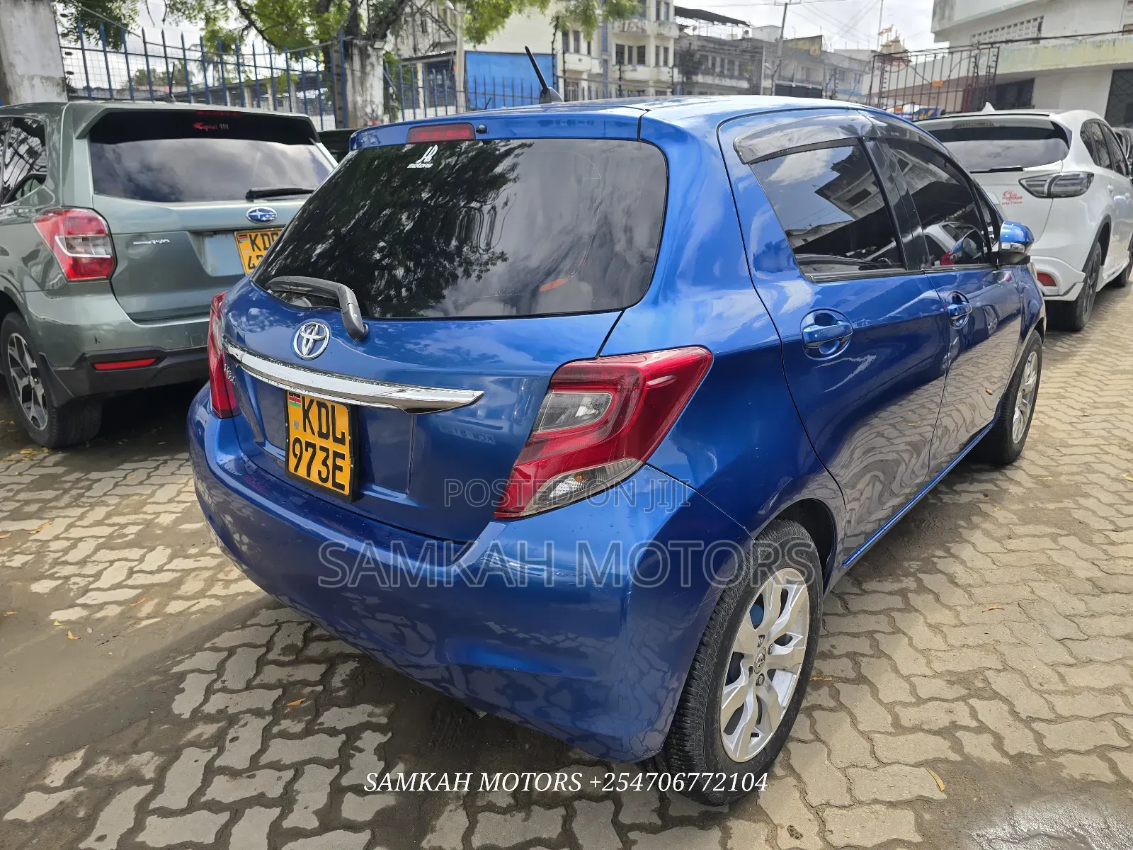 Toyota Vitz 2017 Blue