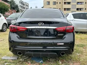 Nissan Skyline 2019 Black