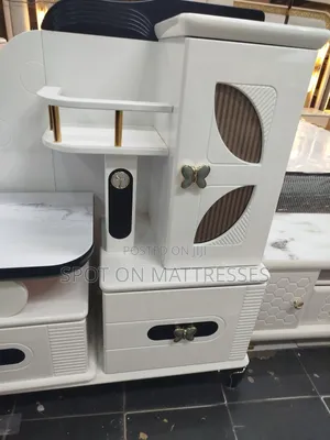 Extendable Tv Stand With Butterfly Decorations + Free Delivery.