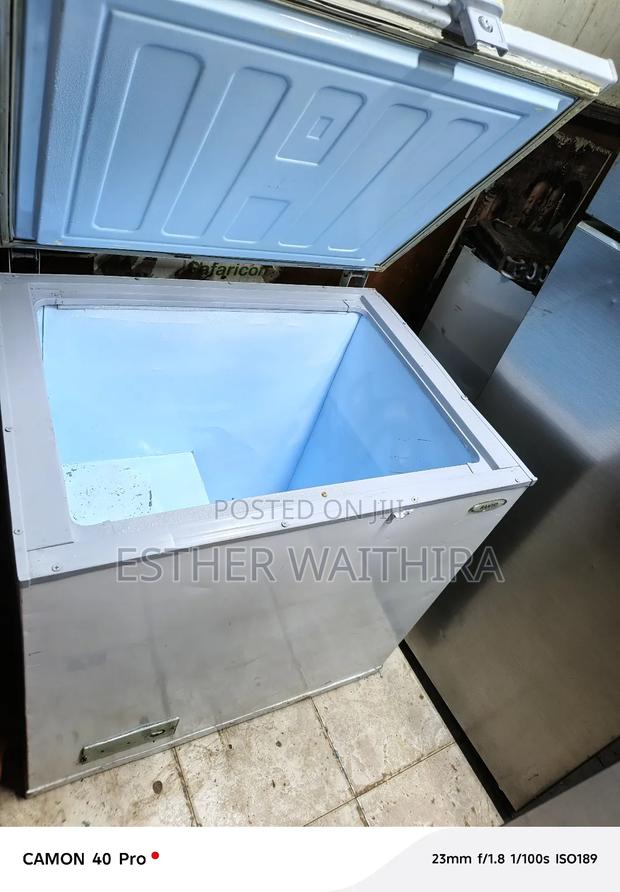 Ex Uk Chest Freezer 150 Litres - thumbnail 3