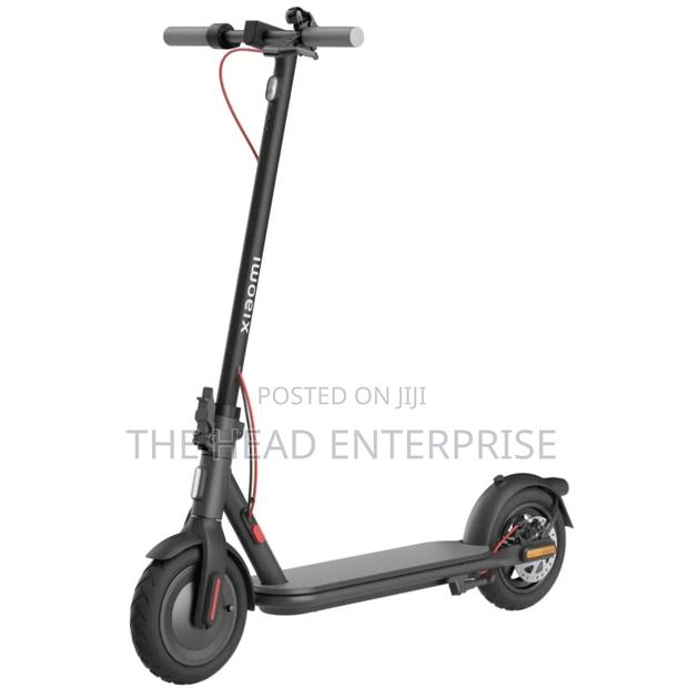 Electric Xaiomi Scooter 45km Coverage With 15km/H