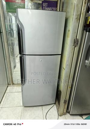 Perfectly Working Samsung Fridge - thumbnail 2