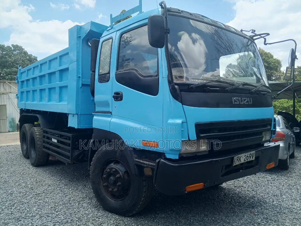 Isuzu Truck