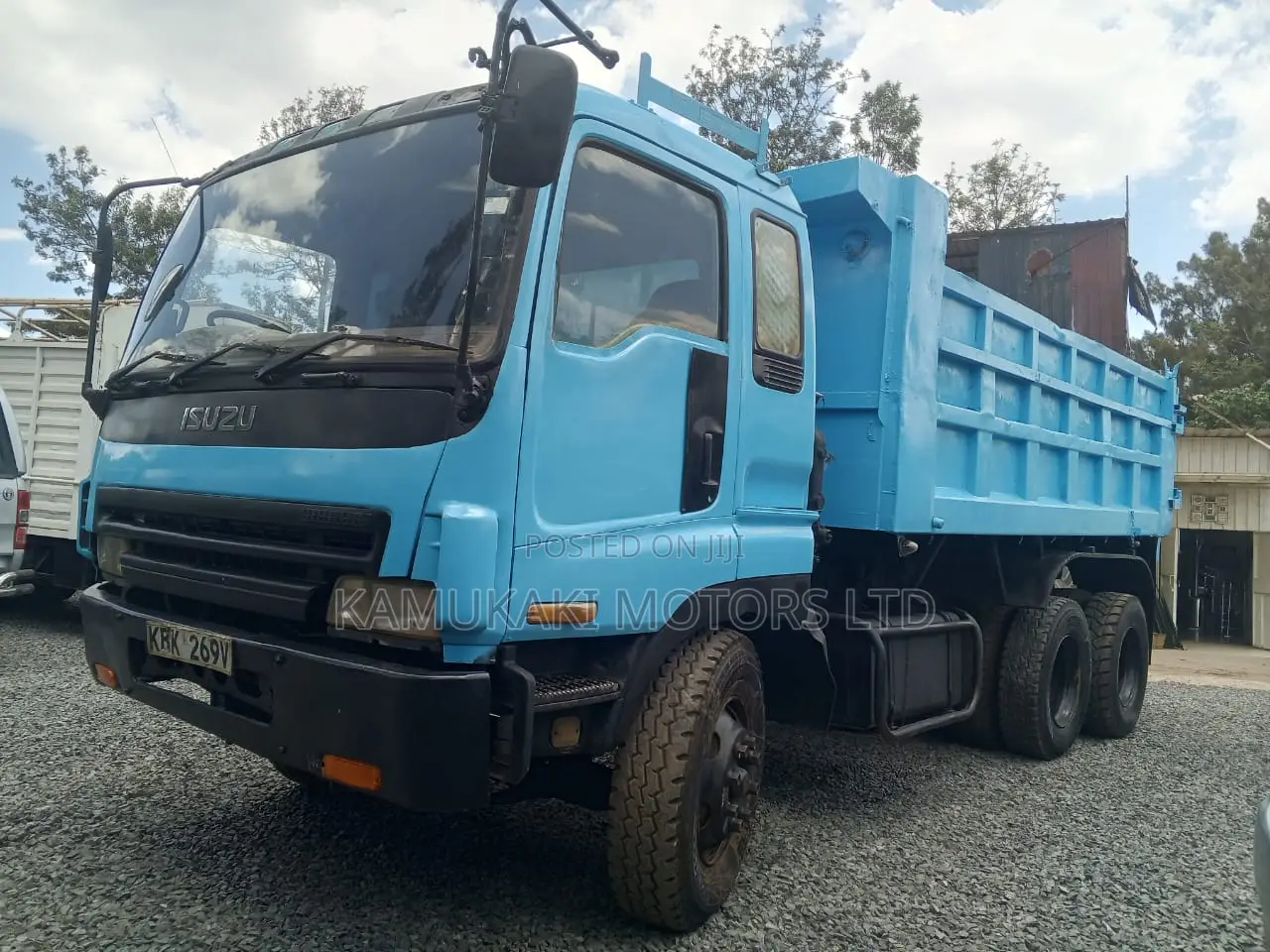 Isuzu Truck