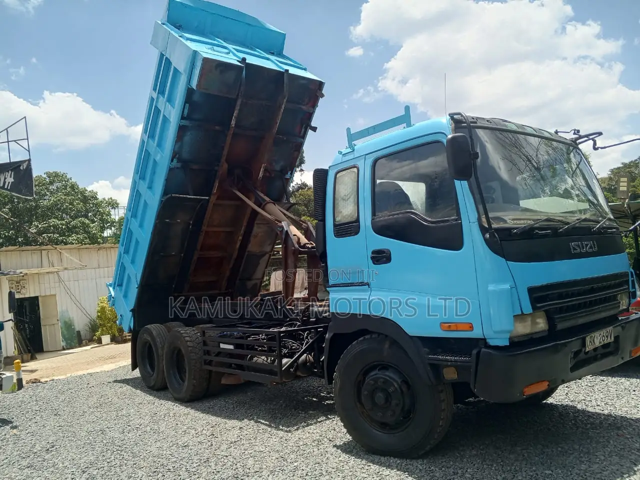 Isuzu Truck