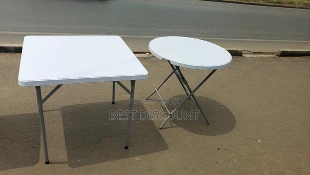 Round Foldable Tables - main view