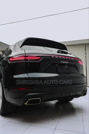 Porsche Cayenne Turbo AWD 2019 Black