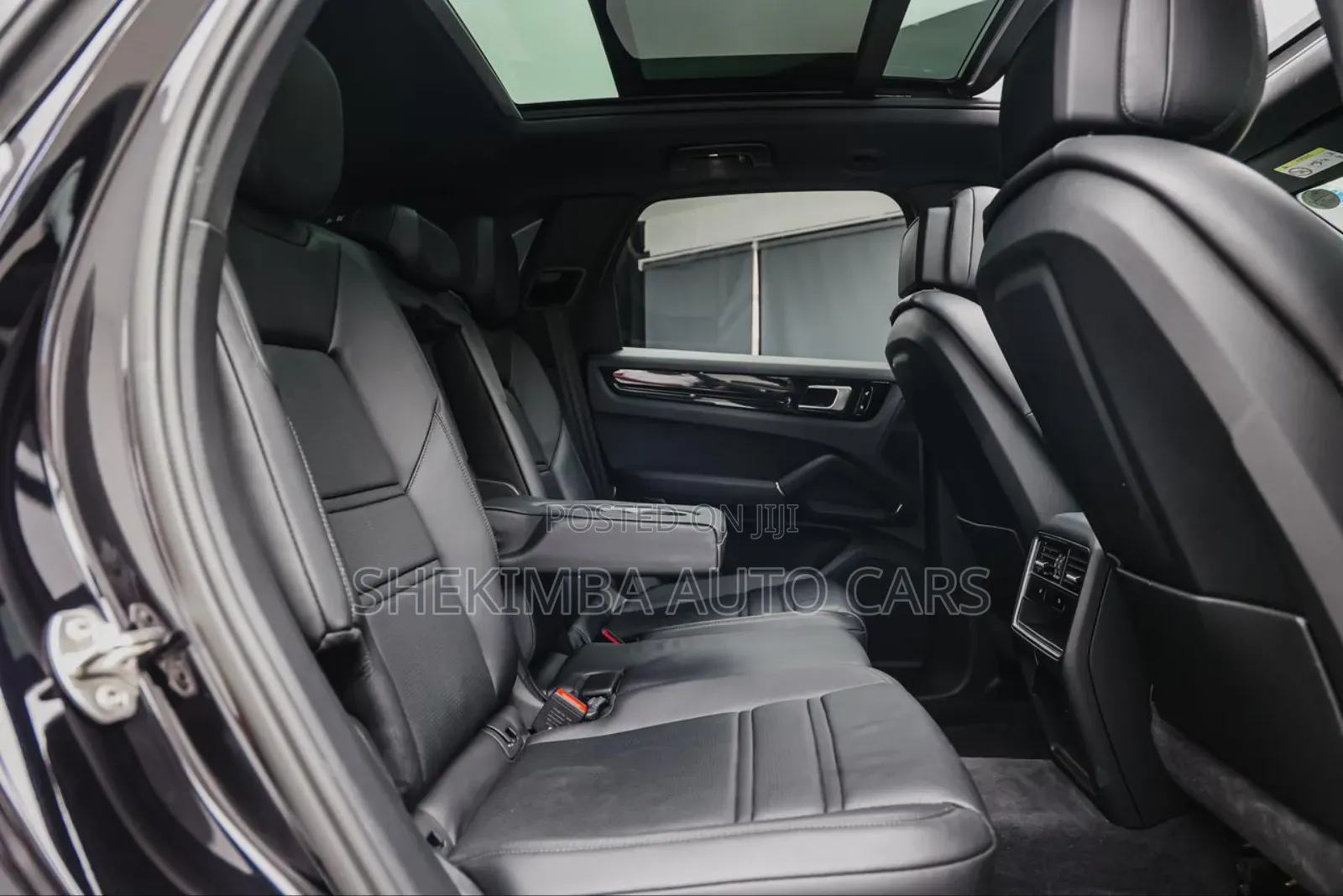 Porsche Cayenne Turbo AWD 2019 Black