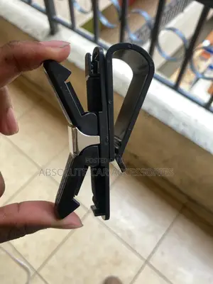 Sunvisor Glasses Holder