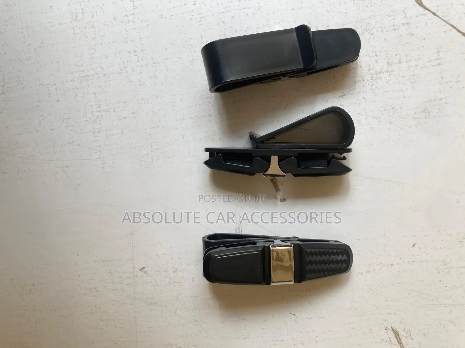 Sunvisor Glasses Holder
