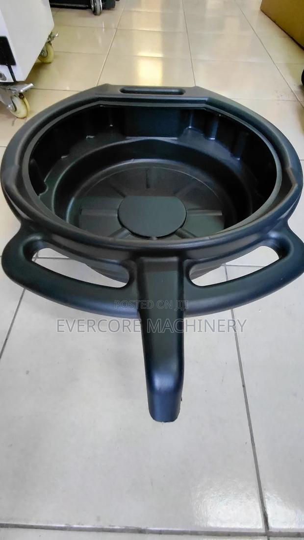 Plastic Oil Drainer Pan Heavy Duty - thumbnail 4