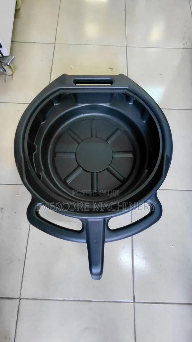 Plasticoil Drainer Collection Pan Commercial 8litres Capacity