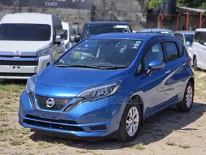 Nissan Note 2018 Blue