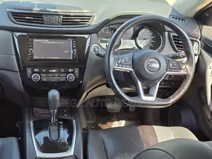 Nissan X-Trail 2018 Gray