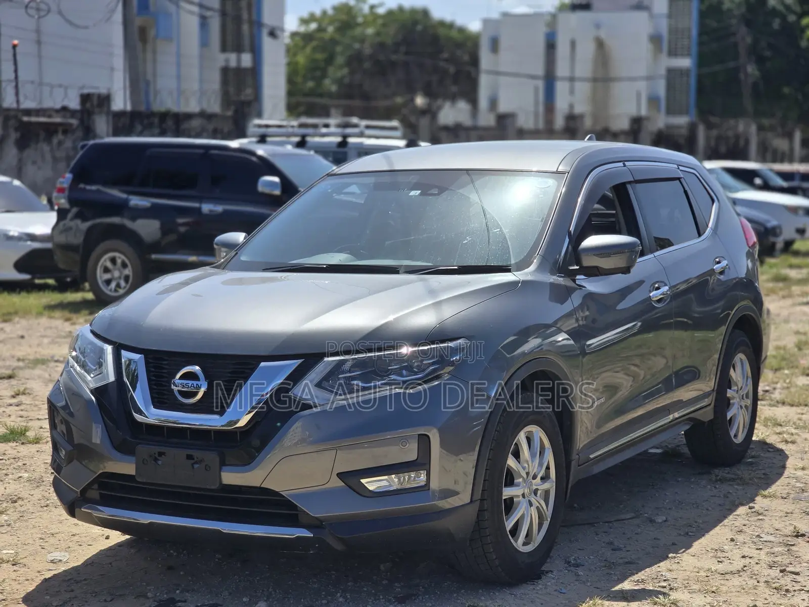 Nissan X-Trail 2018 Gray
