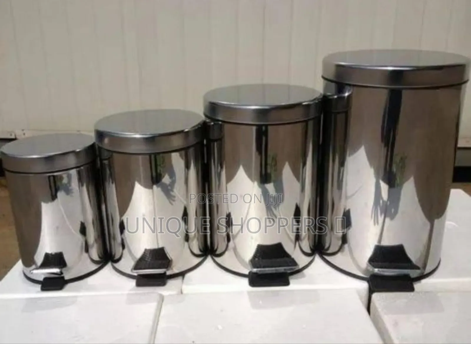 12ltr Stainless Steel Pedal Dustbin With Plastic Inner Bucket