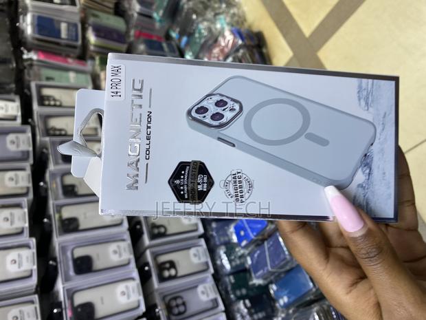 Misscase Compatible With iPhone 14 Pro Max Crystal Clear Case - main view