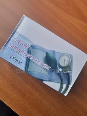 Medical Aneroid Sphygmomanometer - thumbnail 2