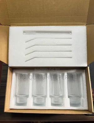 Aesthetic Highball Crystal Ribbed Glasses With Bamboo Lid and Straws.