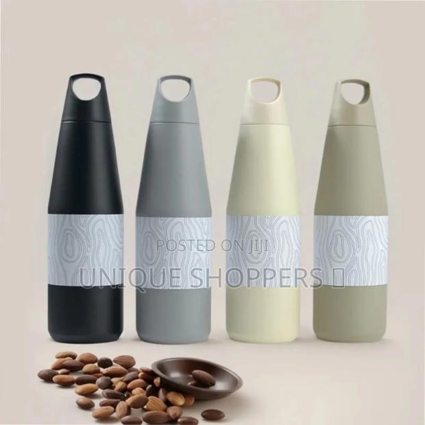 900ml Double Wall Stainless Steel Vacuum Flask - thumbnail 3
