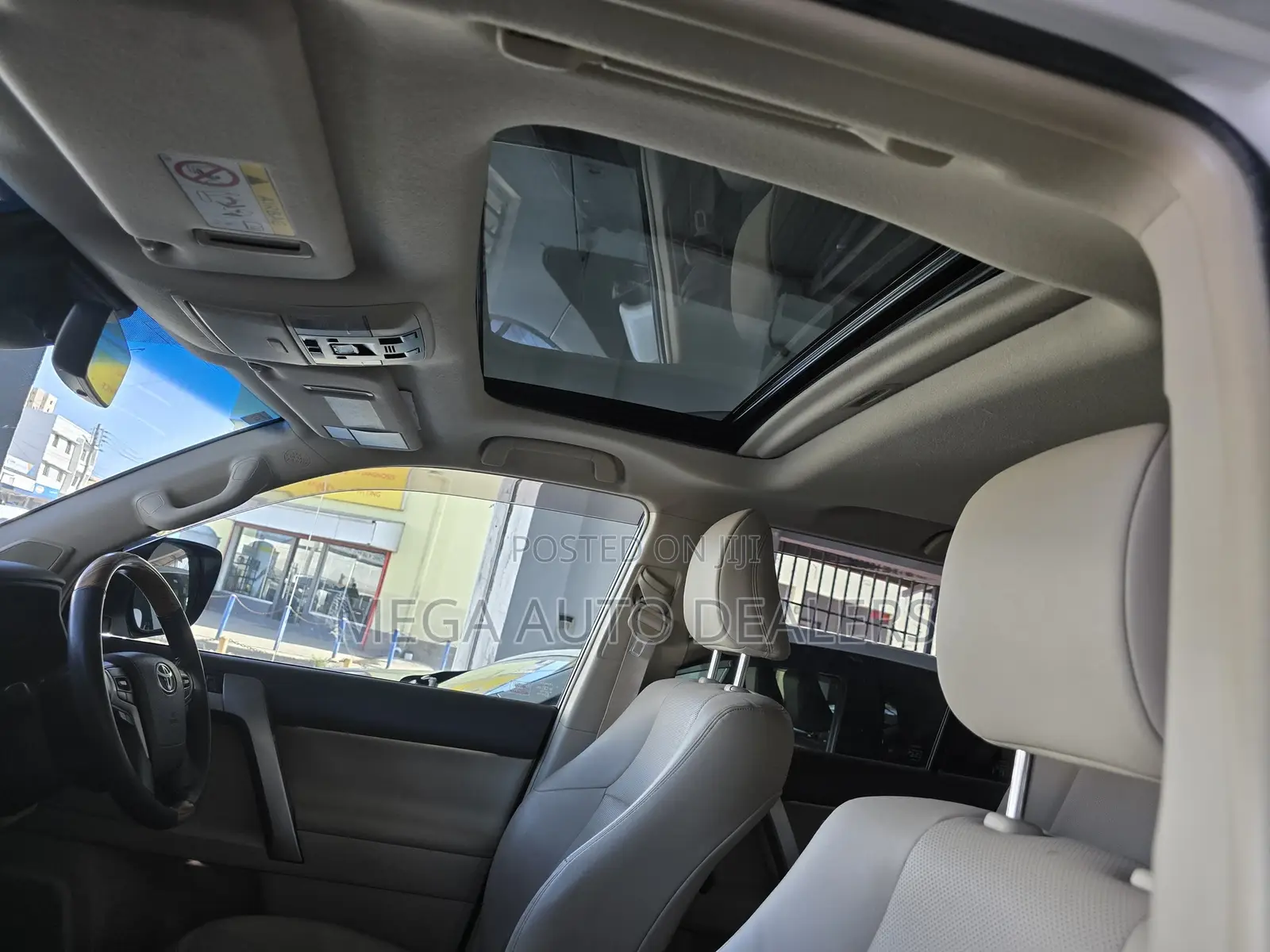 Toyota Land Cruiser Prado 2018 White