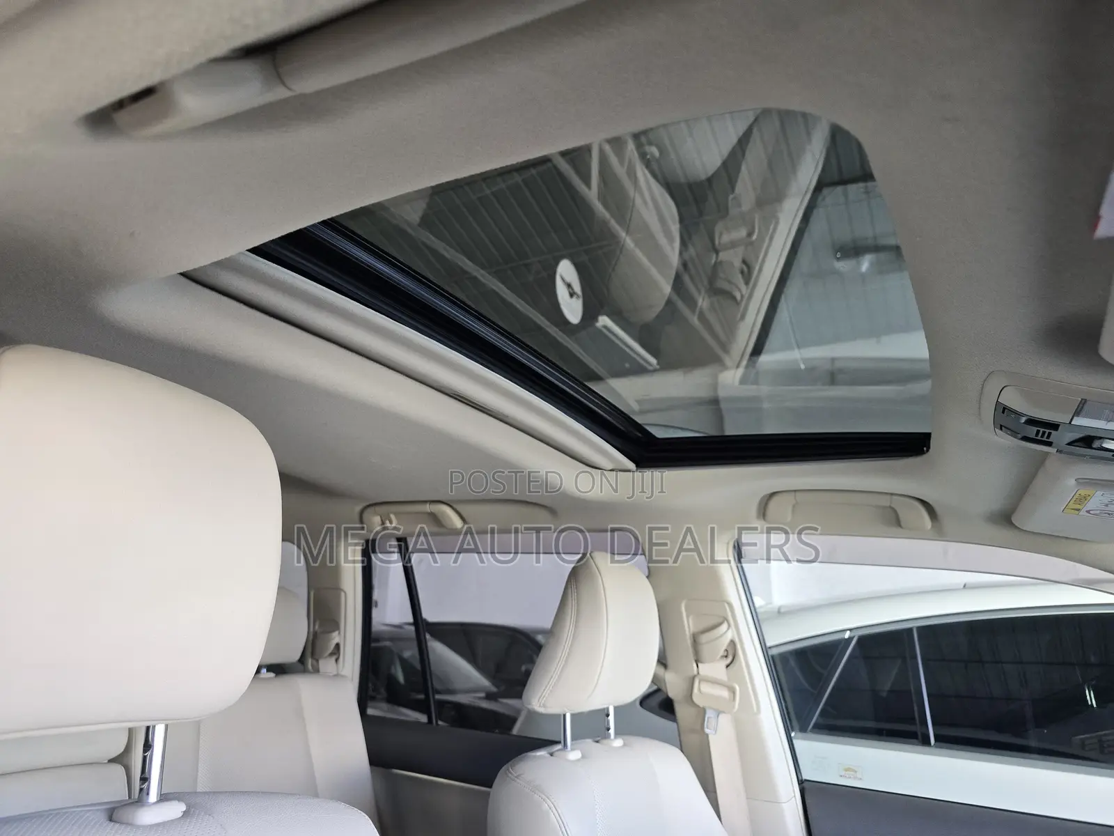 Toyota Land Cruiser Prado 2018 White
