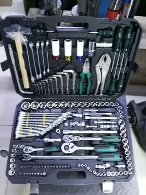 142+2 Pieces Socket Wrench Set