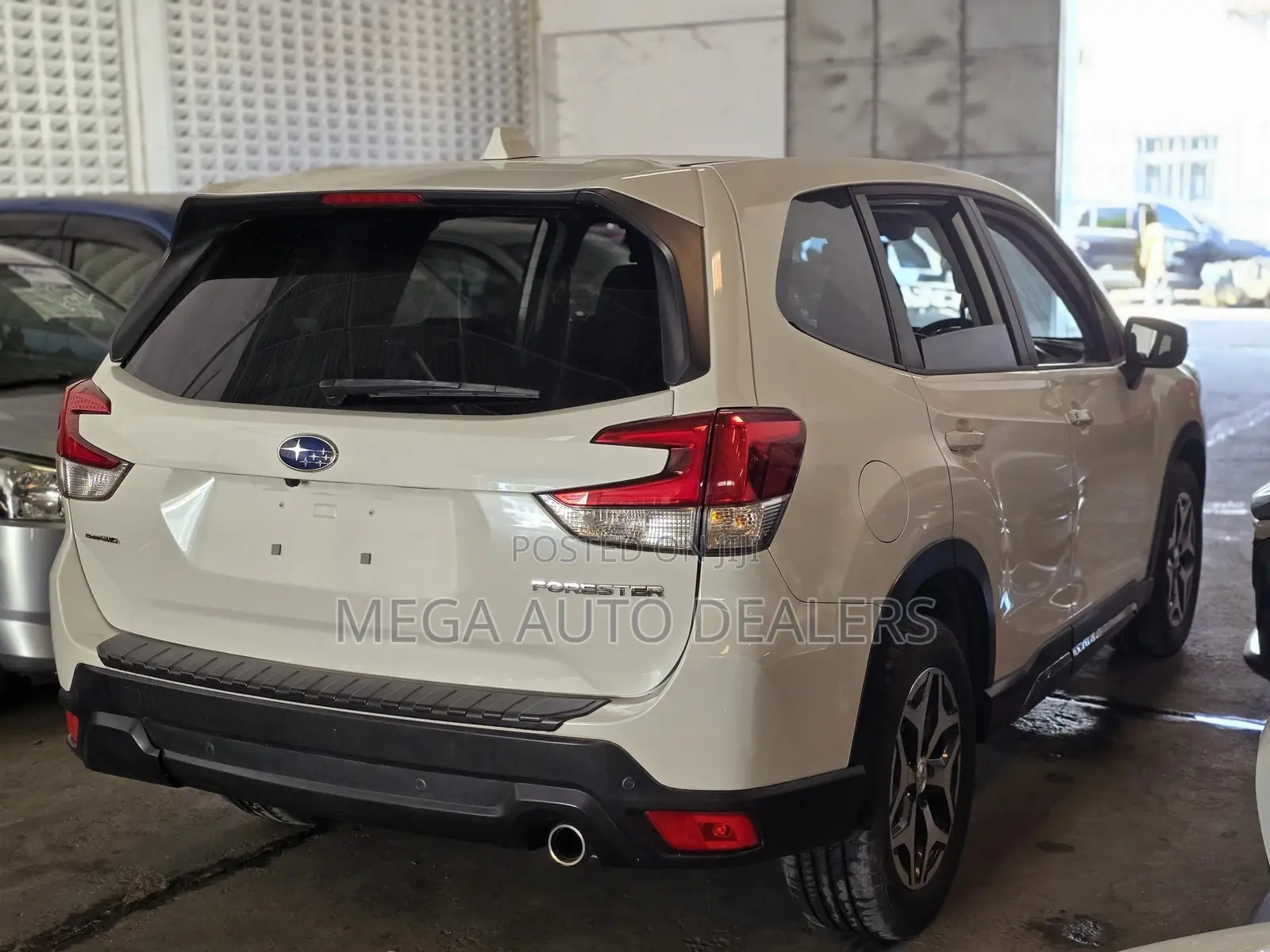 Subaru Forester 2018 White