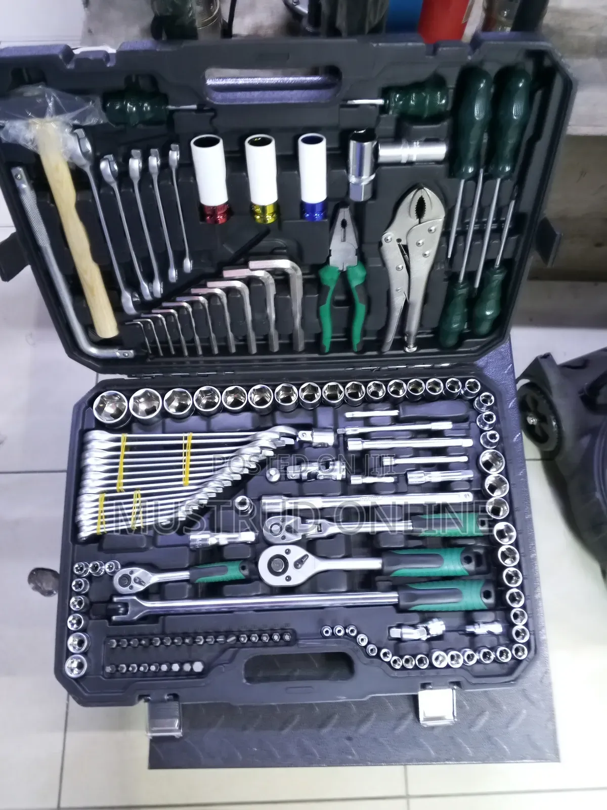142+2 Pieces Socket Wrench Set