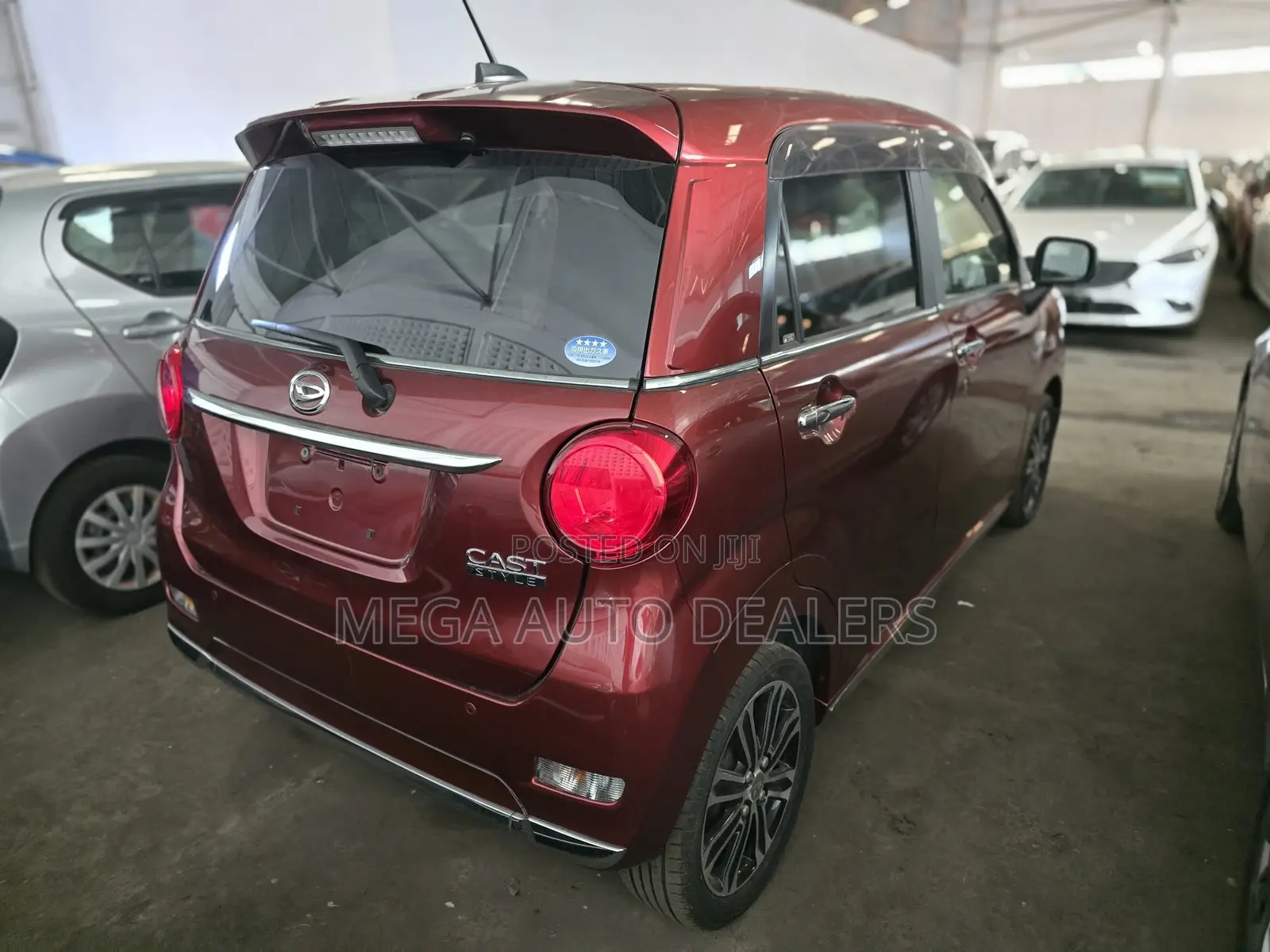Daihatsu Cast 2018 Red