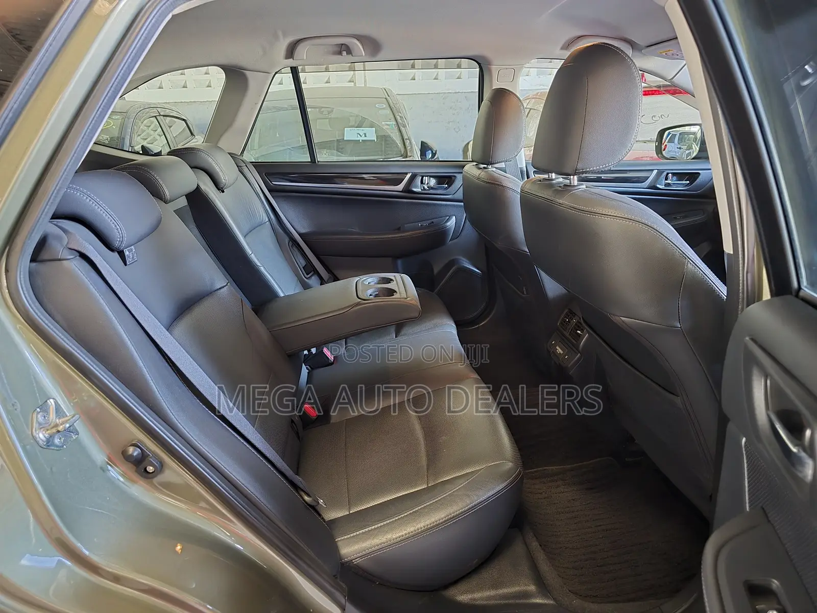 Subaru Outback 2018 Green