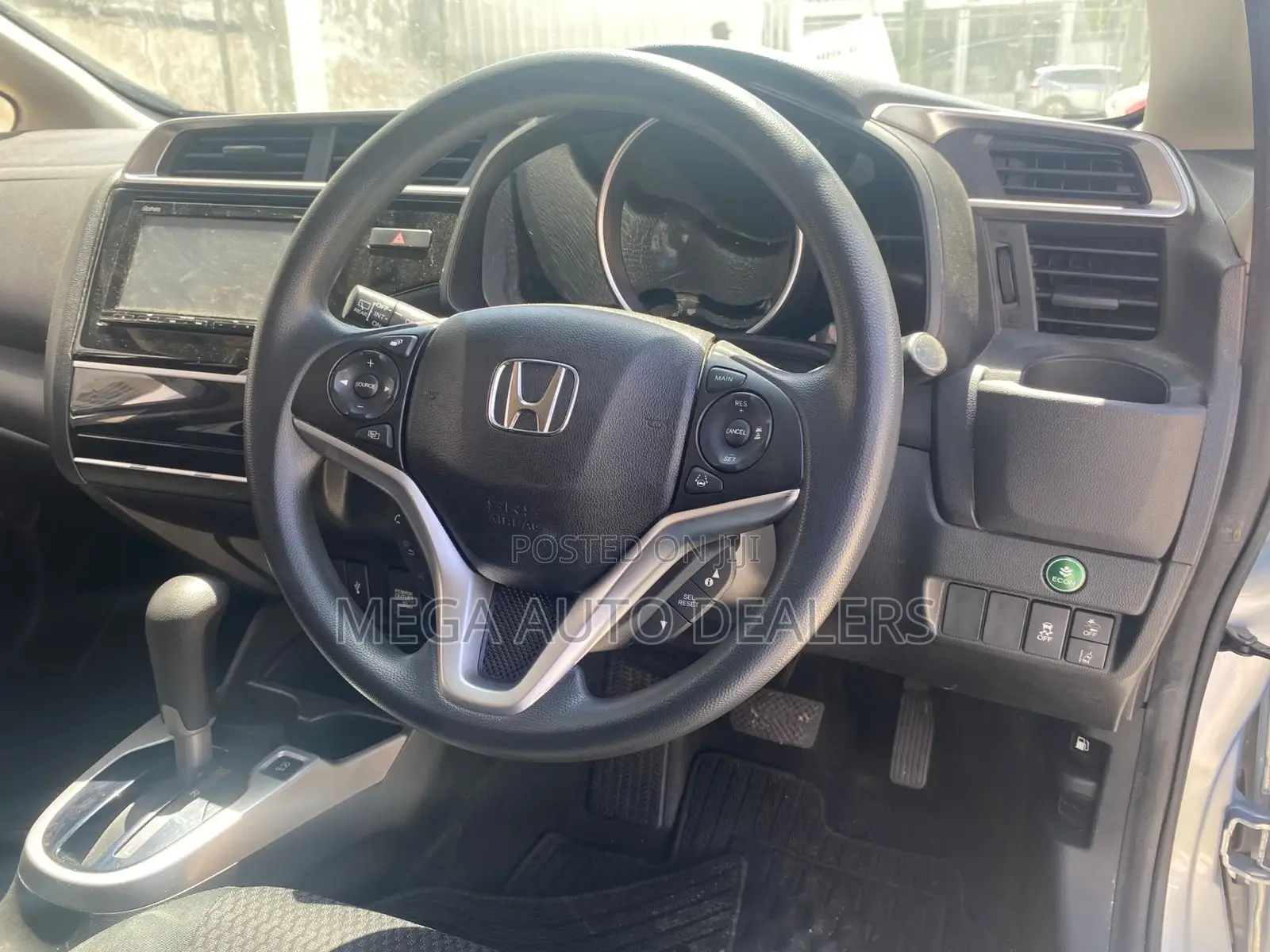 Honda Fit 2018 Silver
