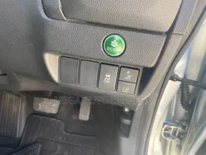 Honda Fit 2018 Silver