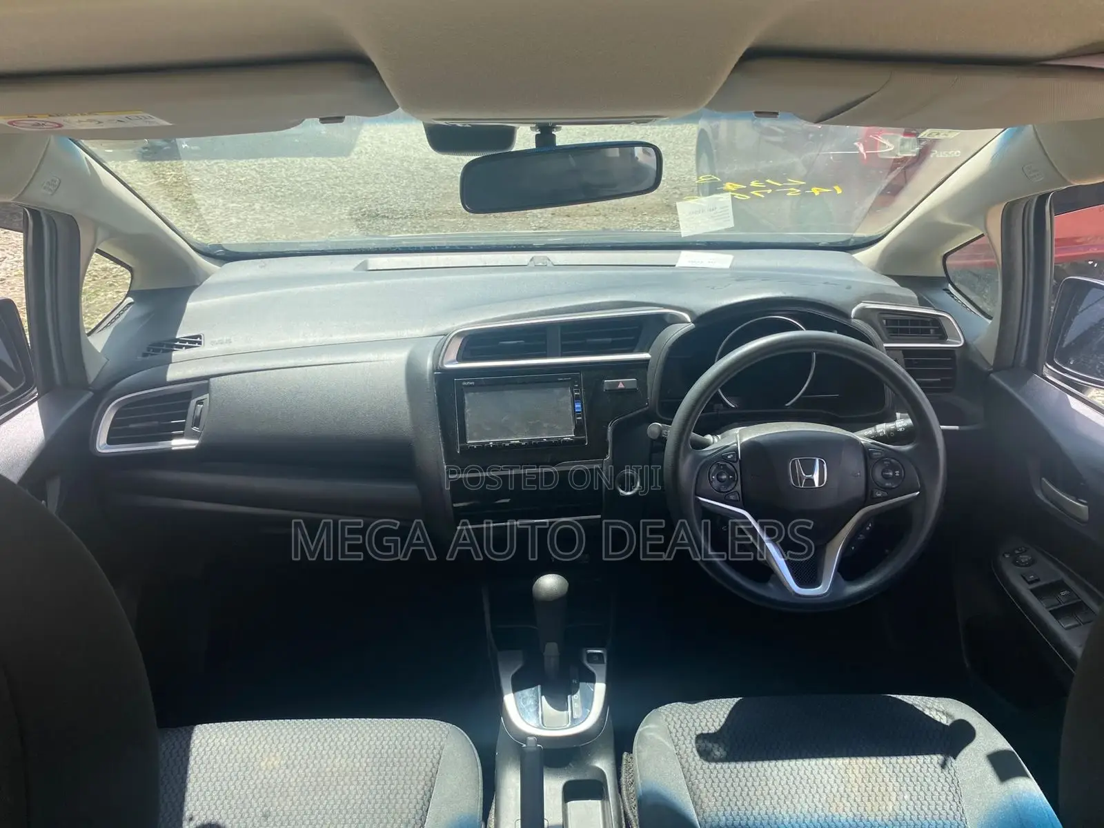 Honda Fit 2018 Silver
