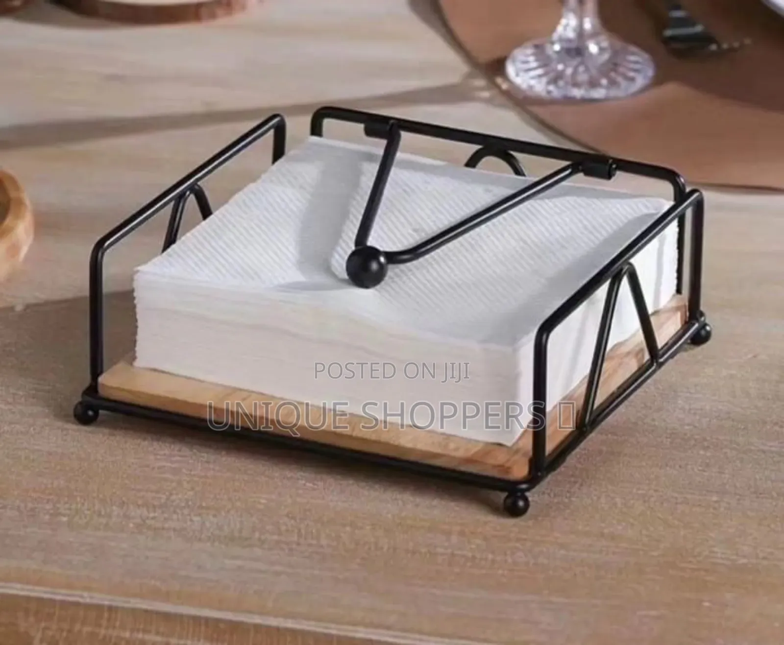 Luxury Metallic Serviette Holder/Napkin Holder With Bamboo Place On